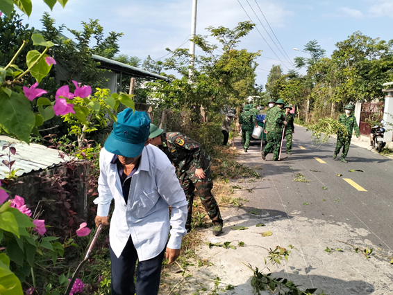 Tam Thăng phối hợp ra quân Chiến dịch tình nguyện hè và hưởng ứng ngày  Môi trường thế giới