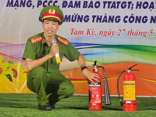 Hướng dẫn sử dụng bình chữa cháy mini